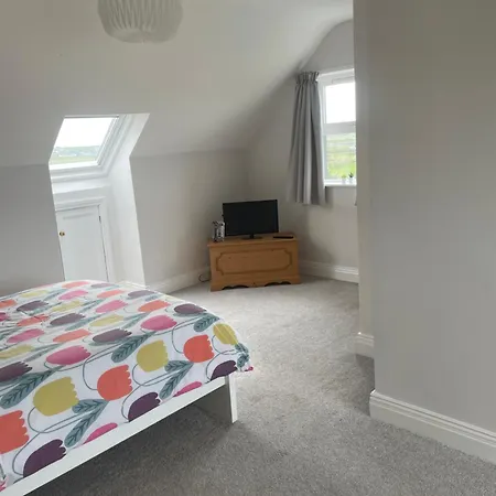 Cois Na Mara Bridges Of Ross V15 T677 B&B Kilbaha